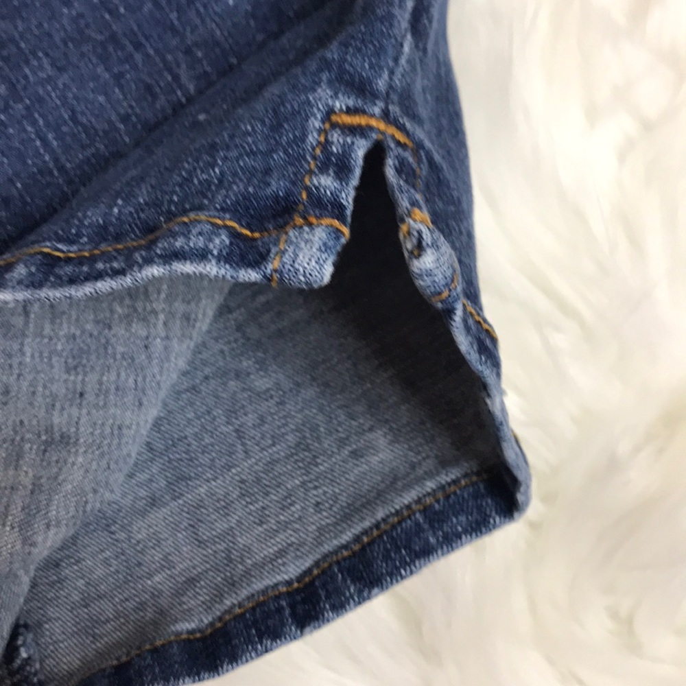 Delia’s Shorts - Picture 5 of 7